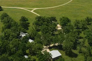 [Address not provided], Luling, TX 78648 - Photo 9