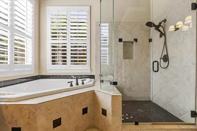 111 Whitley Drive, Austin, TX 78738 - Photo 23