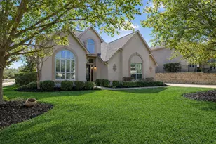 111 Whitley Dr, Austin, TX 78738 - Photo 3