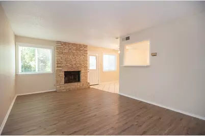 925 Chisholm Cove, Round Rock, TX 78681 - Photo 3