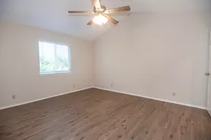 925 Chisholm Cove, Round Rock, TX 78681 - Photo 17