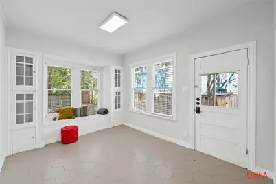 2301 W 10th Street, Austin, TX 78703 - Photo 9
