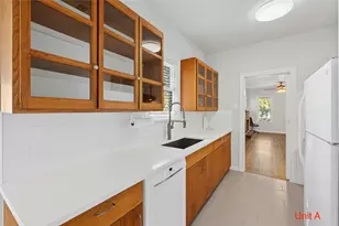 2301 W 10th St, Austin, TX 78703 - Photo 5