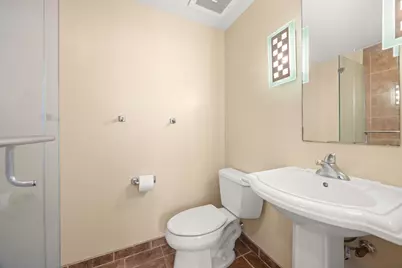 711 W 26th Street #303, Austin, TX 78705 - Photo 21