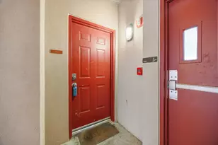 711 W 26th St, Austin, TX 78705 - Photo 7