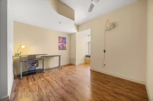 711 W 26th St, Austin, TX 78705 - Photo 19