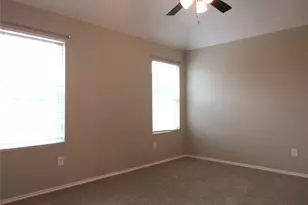 205 Granary Dr, Kyle, TX 78640 - Photo 5