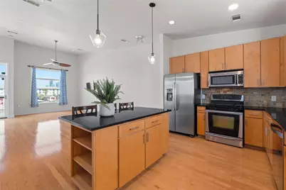 1702 S Lamar Boulevard #9, Austin, TX 78704 - Photo 5