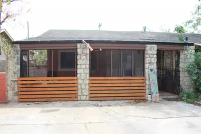 1113 Ebert Avenue, Austin, TX 78721 - Photo 3