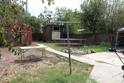 1113 Ebert Avenue, Austin, TX 78721 - Photo 21