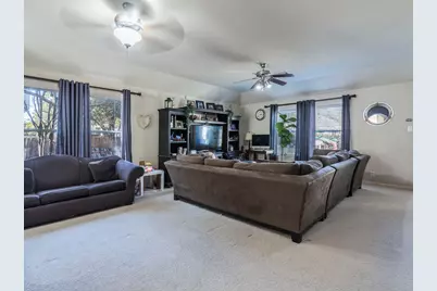 172 Winter Street, Kyle, TX 78640 - Photo 7