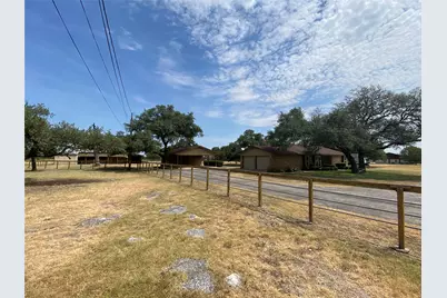 140 Oakridge Road, Georgetown, TX 78628 - Photo 5