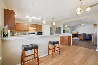 410 S Water Lane, New Braunfels, TX 78130 - Photo 13