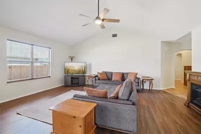 410 S Water Lane, New Braunfels, TX 78130 - Photo 7