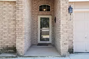 410 S Water Ln, New Braunfels, TX 78130 - Photo 3