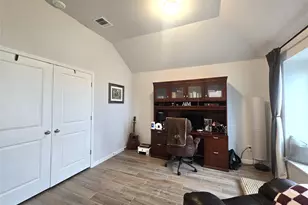 133 Boulder Rdg Trl, Liberty Hill, TX 78642 - Photo 5