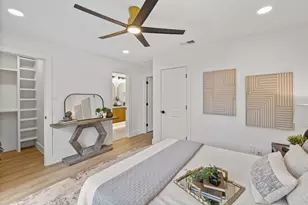 7110 Shadywood Dr, Austin, TX 78745 - Photo 19