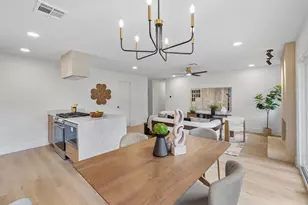 7110 Shadywood Dr, Austin, TX 78745 - Photo 9