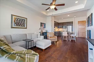 102 Bella Toscana Ave, Lakeway, TX 78734 - Photo 5