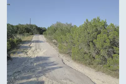 8205 Cactus Bend Cove, Lago Vista, TX 78645 - Photo 17