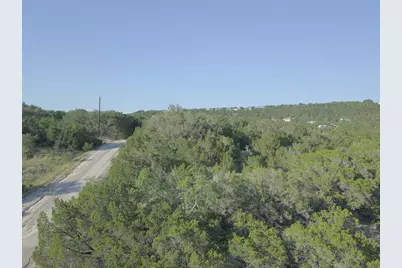 8205 Cactus Bend Cove, Lago Vista, TX 78645 - Photo 19
