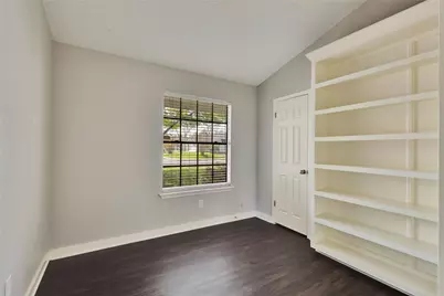 2104 Agarita Trail, Round Rock, TX 78665 - Photo 17