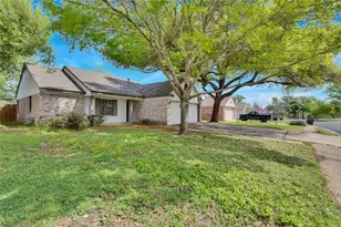 2104 Agarita Trail, Round Rock, TX 78665 - Photo 29