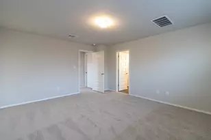 213 Riverhill Cv, Georgetown, TX 78628 - Photo 13