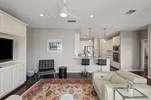 206 Phlox Dr, Lakeway, TX 78734 - Photo 11