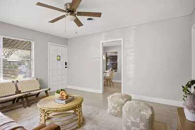 3206 Goodwin Avenue, Austin, TX 78702 - Photo 5