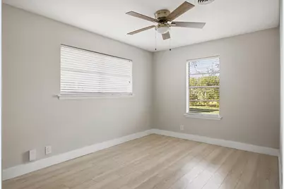 3206 Goodwin Avenue, Austin, TX 78702 - Photo 21