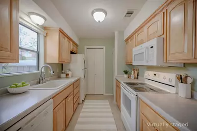 1875 West Lane #112, Kerrville, TX 78028 - Photo 17