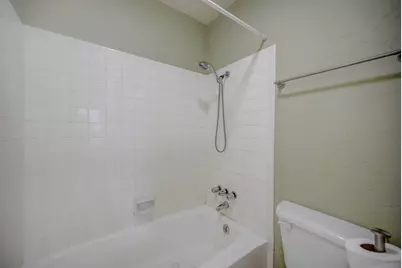 1875 West Lane #112, Kerrville, TX 78028 - Photo 25