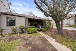 1875 West Ln, Kerrville, TX 78028 - Photo 31