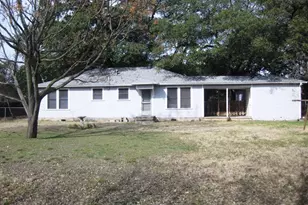 4409 Merle Dr, Austin, TX 78745 - Photo 9