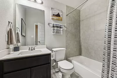 111 Insider Loop, Elgin, TX 78621 - Photo 19