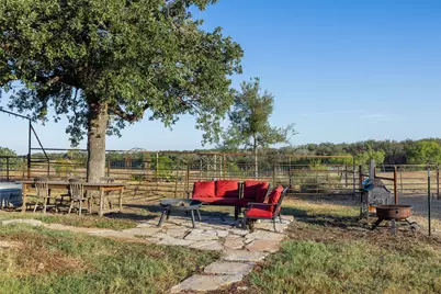 3270 Fm 671, Luling, TX 78648 - Photo 17