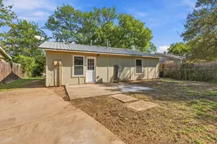 6115 Carnation Terrace, Austin, TX 78741 - Photo 15