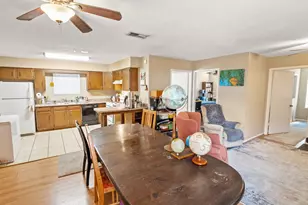 1011 Chesapeake Dr, Austin, TX 78758 - Photo 15