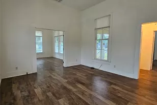 401 Shaw St, Taylor, TX 76574 - Photo 21