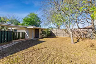 7808 Watson St, Austin, TX 78757 - Photo 3