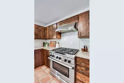 14900 Crosscreek Drive, Austin, TX 78737 - Photo 11
