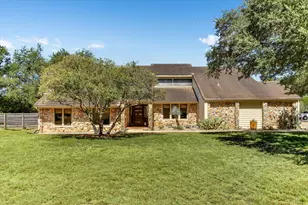 14900 Crosscreek Dr, Austin, TX 78737 - Photo 3
