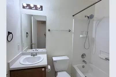 612 Elizabeth Lane, Bastrop, TX 78602 - Photo 17