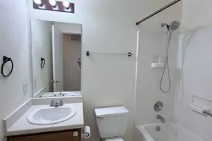 612 Elizabeth Ln, Bastrop, TX 78602 - Photo 17