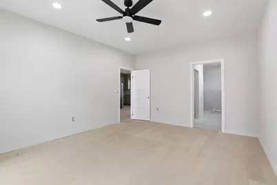 112 Chihuahua Drive, Del Valle, TX 78617 - Photo 7