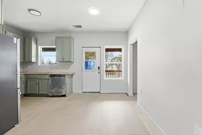 112 Chihuahua Drive, Del Valle, TX 78617 - Photo 19