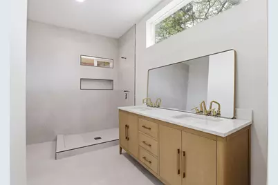 112 Chihuahua Drive, Del Valle, TX 78617 - Photo 9