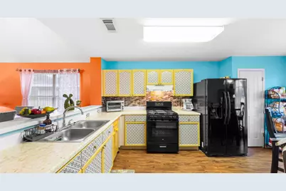 5403 Lark Creek Drive, Austin, TX 78744 - Photo 31