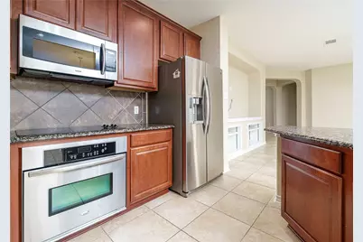 413 Kissing Oak Drive, Austin, TX 78748 - Photo 5